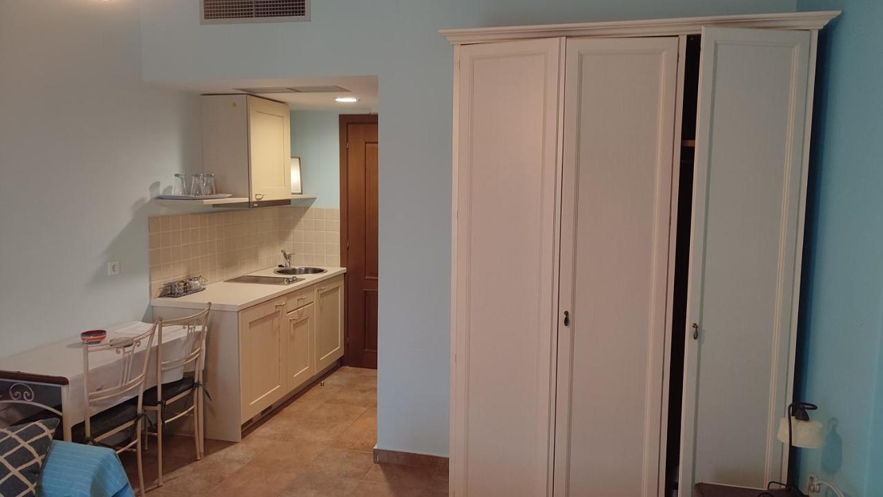 Guesthouse Michobeis Kamarína Eksteriør bilde